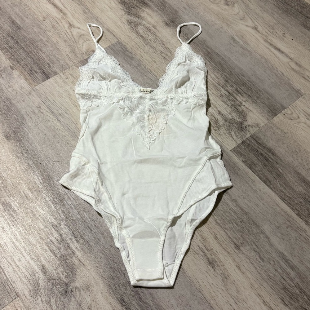 NWT Intimately Free People Sexy White Lace Bodysuit XS